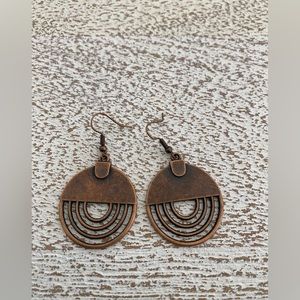 NWOT Earrings -$1 when bundled